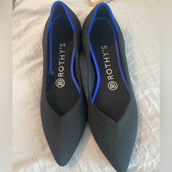 Authentic Rothy’s The Point Ballet Shoes Womens Size 7 Black Solid Slip On flaw - Picture 1 of 5